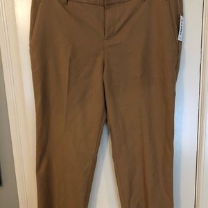 Old navy Harper pants, NWT Camel color
